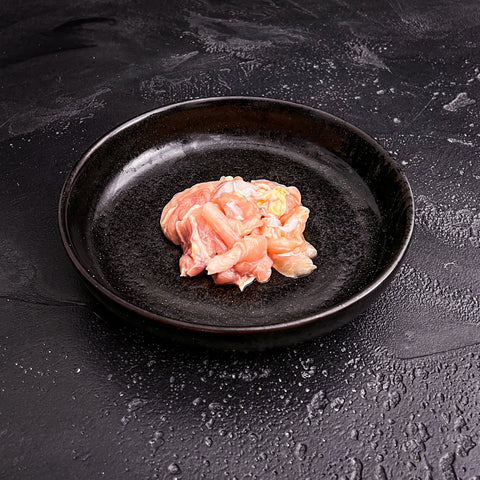 HÜHNERFLEISCH GEWÜRFELT